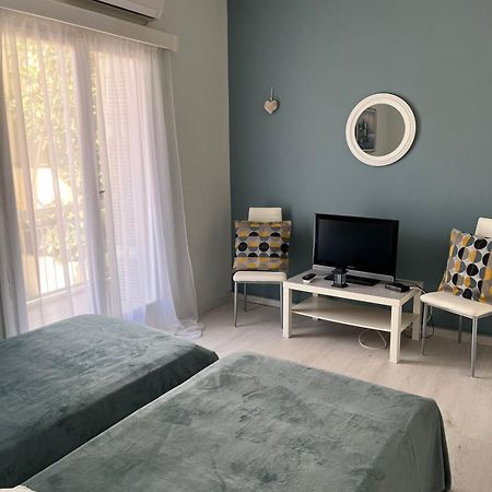 Sea View Apartments Near Athens Airport Artemida  Exteriör bild